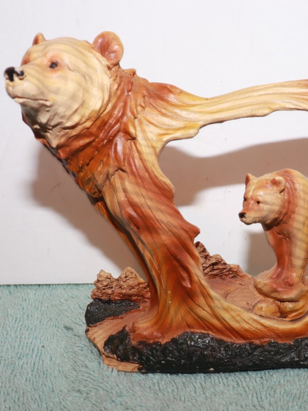 Rustic Faux Wood Wildlife Grizzly Bear With Cub Roaming The Forests Figurine